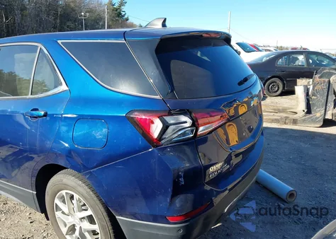 2022 Chevrolet Equinox Awd Lt z USA, uszkodzony, nr VIN 3GNAXUEV5NL218383